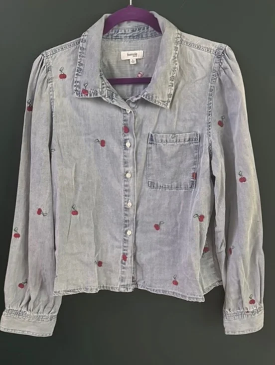 Kensie Jeans Cherry Embroidered Chambray Denim Shirt Large - Picture 4 of 7
